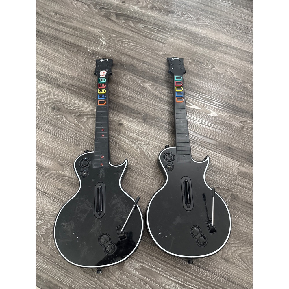 2 RedOctane Gibson Les Paul Wireless Guitar Hero Controllers PS3 No Dongles